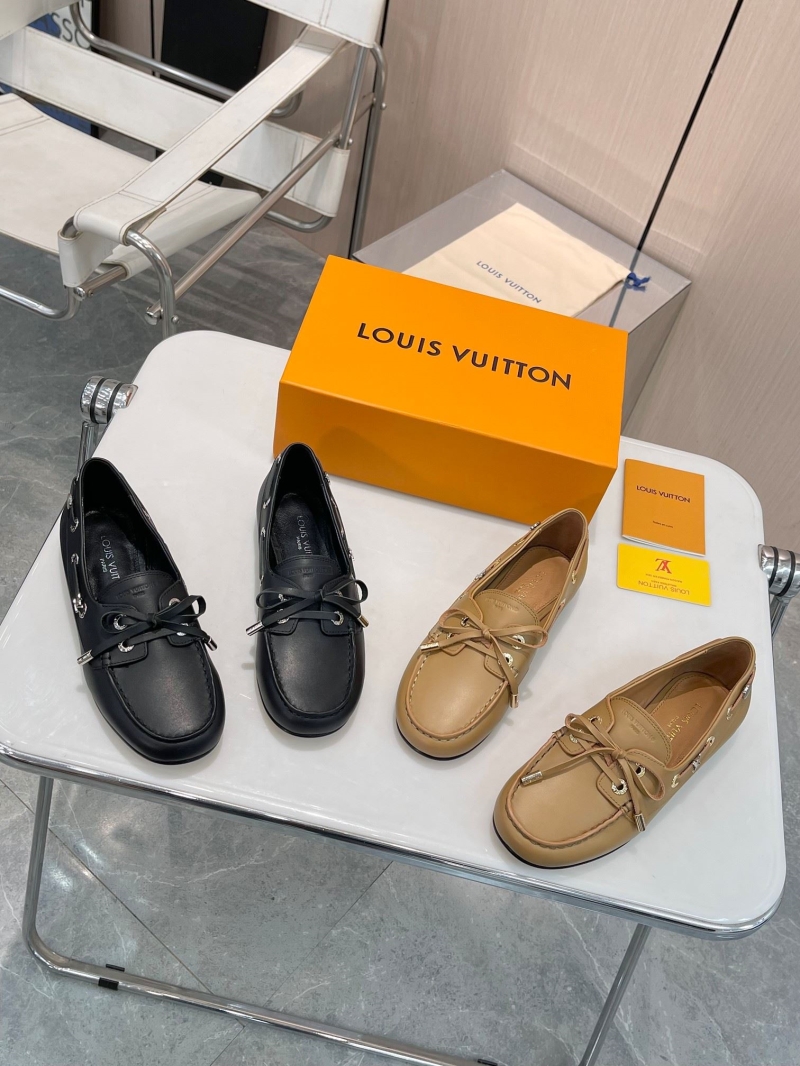 l0vis Vvtt0n loafers